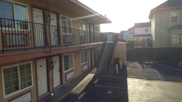 Palms Motel Оукланд Екстериор снимка