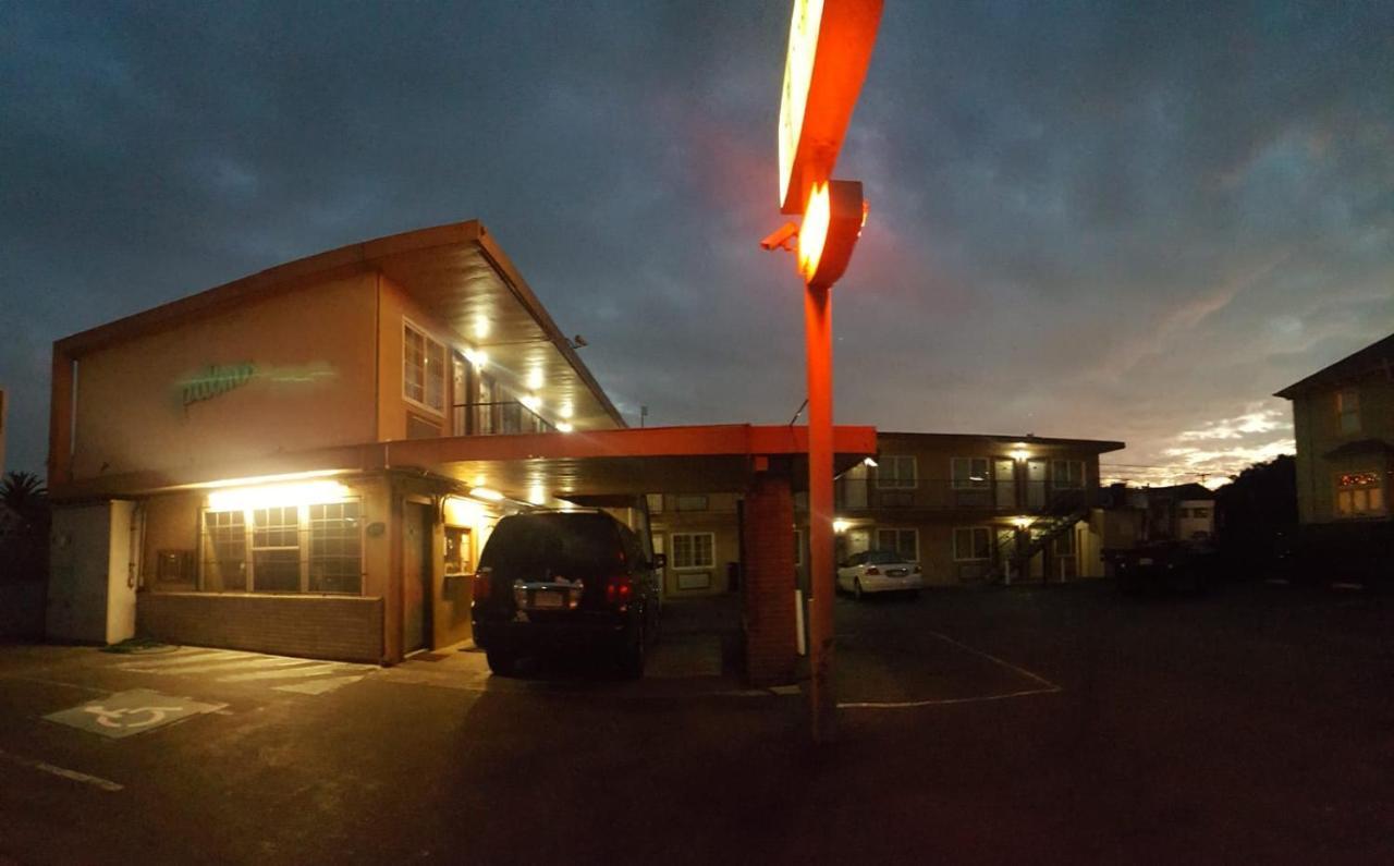Palms Motel Оукланд Екстериор снимка